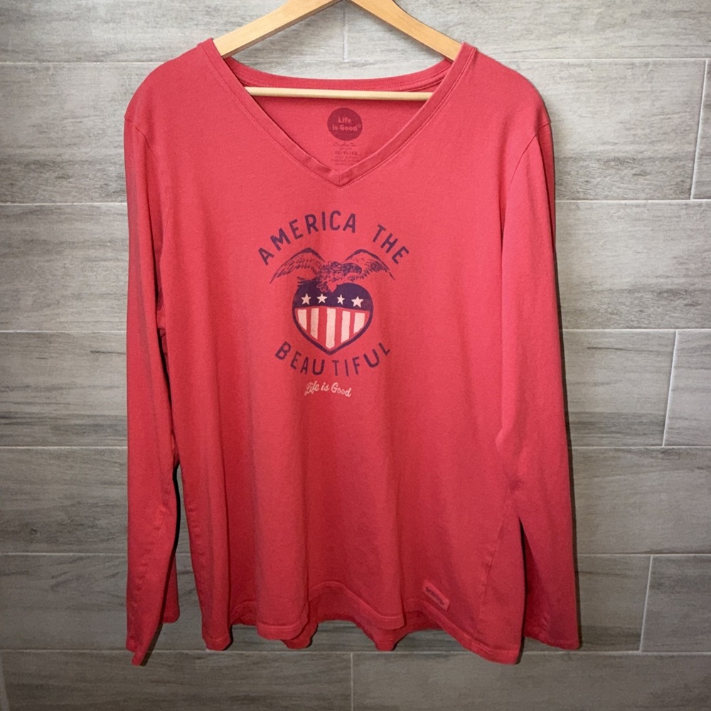 Life is Good Womans Crusher Tee Size XL V-Neck Long Sleeve Patriotic America Red